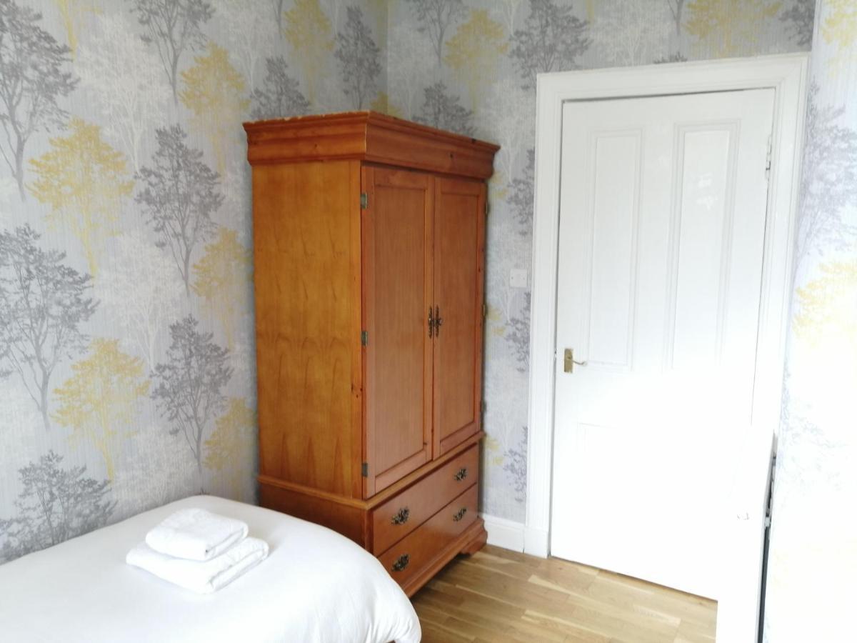 Portum -John St Apartment เฮเลนส์บะระ ภายนอก รูปภาพ