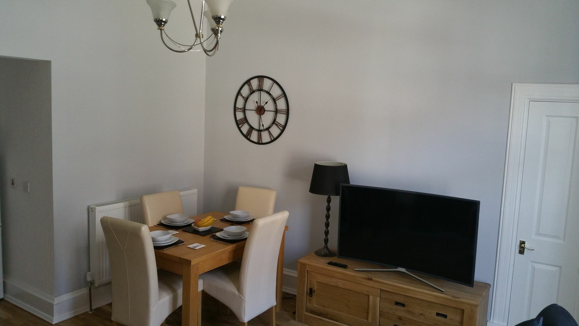 Portum -John St Apartment เฮเลนส์บะระ ภายนอก รูปภาพ